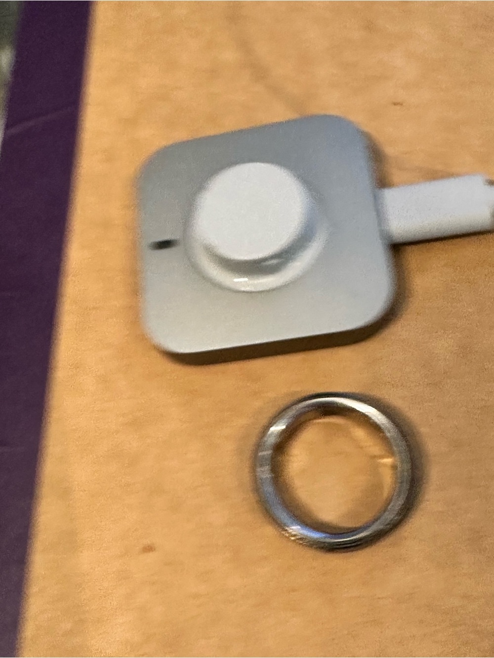 ŌURA Ring version 4 with charger . Size 13 color stealth